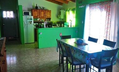 Casas venta en bloque - 6 dormitorios 3 baños - 232mts2  - 25 De Mayo