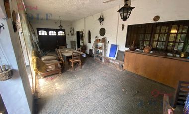Casa - V.Bonich