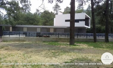 Rancho en Venta en Santo Tomás Ajusco, CDMX |  3 Casas + Caballerizas