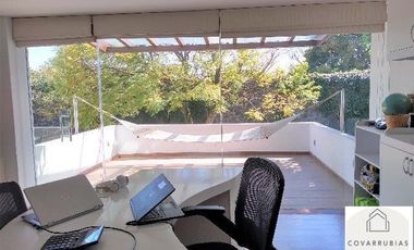 Residencia de Lujo en Lomas Hipódromo – ¡400 m² de Jardín, Alberca y Seguridad.