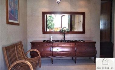 Residencia de Lujo en Lomas Hipódromo – ¡400 m² de Jardín, Alberca y Seguridad.