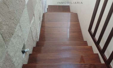 HURBAN VENDE residencia en Campestre Club de Golf Norte.