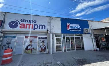 LOCAL / OFICINA EN J MUJICA
