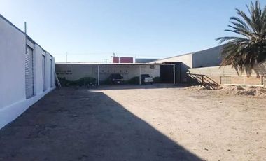 BODEGA EN RENTA A ESPALDAS DE LA J MUJICA