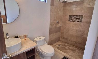 CASA EN VENTA EN FRACCIONAMIENTO