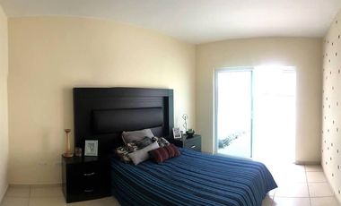 CASA EN VENTA EN MIRAMAR