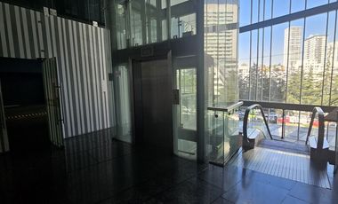 Local 454m2 en Santa Fe