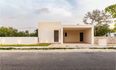 Casa Equipada de 1 piso en venta en Merida en privada Dzidzil Ha