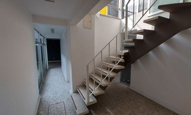 SE VENDE CASA COMO TERRENO DE 306 M2 EN AVENIDA AMORES, COLONIA DEL VALLE