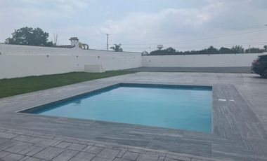 QUINTA EN VENTA EN PORTAL DEL NORTE