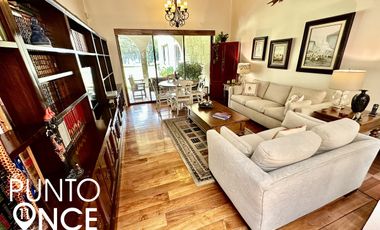 Club de Golf San Carlos, Metepec.- Residencia en venta