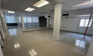 EDIFICIO CON OFICINAS EN RENTA EN EL CENTRO DE TORREON COAH.