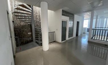 EDIFICIO CON OFICINAS EN RENTA EN EL CENTRO DE TORREON COAH.
