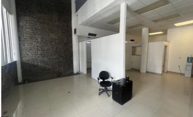 EDIFICIO CON OFICINAS EN RENTA EN EL CENTRO DE TORREON COAH.