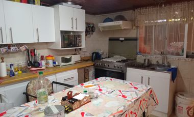 ESPACIOSA CASA EN VENTA EN LO ESPEJO