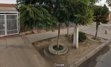 ESPACIOSA CASA EN VENTA EN LO ESPEJO