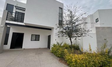 CASA EN RENTA FRACCIONAMIENTO, SANTA LUCIA SECTOR VIÑEDOS, TORREON COAHUILA