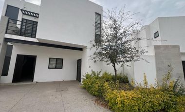 CASA EN RENTA FRACCIONAMIENTO, SANTA LUCIA SECTOR VIÑEDOS, TORREON COAHUILA