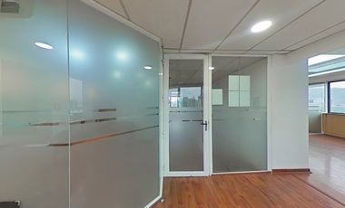 Oficinas pisos 13, 14 y 15 Metro Pedro de Valdivia