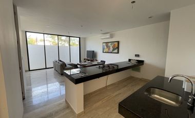 En venta townhouse con acabados premium en Cholul.