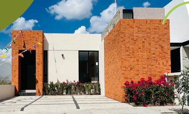 HERMOSA CASA EN REAL DE COMALA