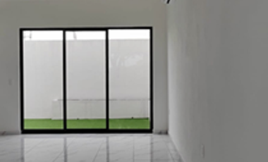 CASA EN RESIDENCIAL REAL DE COMALA