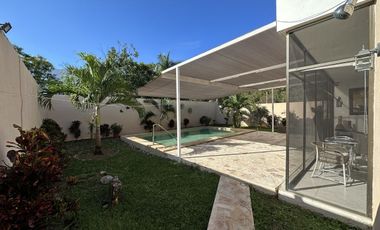EN VENTA CASA EN CONKAL. PRIVADA 