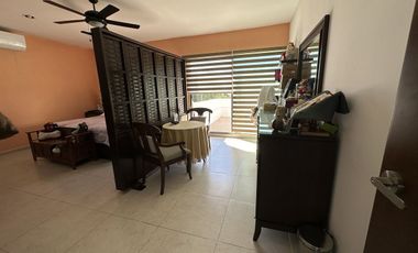 EN VENTA CASA EN CONKAL. PRIVADA 