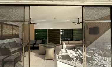 EN VENTA CASA EN CONKAL. PRIVADA 