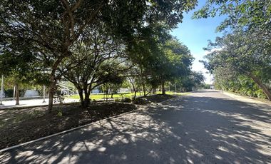 EN VENTA CASA EN CONKAL. PRIVADA 