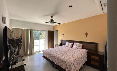 EN VENTA CASA EN CONKAL. PRIVADA 