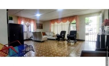 CASA EN VENTA EN LOS ANDES