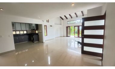 Casa independiente para la renta en barro blanco en Rionegro LDC