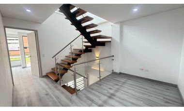 Casa para estrenar en unidad abierta en Rionegro Renta o venta LDC