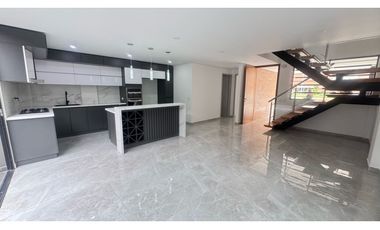 Casa para estrenar en unidad abierta en Rionegro Renta o venta LDC