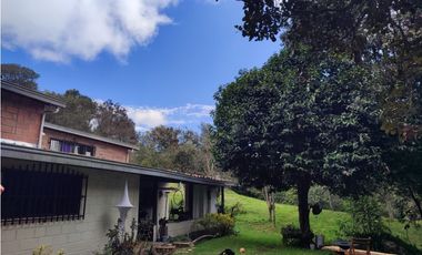 vendo casa finca Medellín, santa Elena  7.536 m2