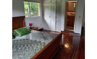 Casa en Venta Amoblada en El Retiro Fizebad