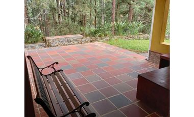 Casa en Venta Amoblada en El Retiro Fizebad