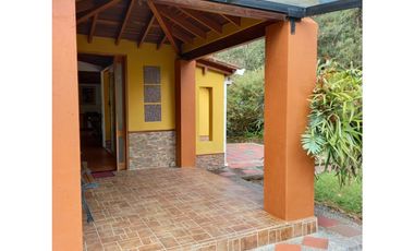 Casa en Venta Amoblada en El Retiro Fizebad