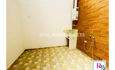 VENDO CASA MEDIANERA EN UNIDAD ABIERTA EN LA CEJA, ANTIOQUIA