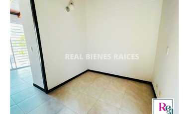 VENDO CASA MEDIANERA EN UNIDAD ABIERTA EN LA CEJA, ANTIOQUIA