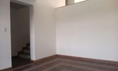 CASA EXCLUSIVA SANTA ANA ORIENTAL