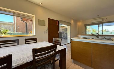 Venta casa de cuatro dormitorios con galería y cochera. Tierra de Sueños 3, Roldán