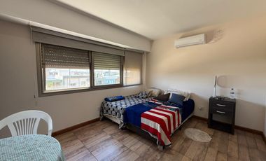 Venta casa de cuatro dormitorios con galería y cochera. Tierra de Sueños 3, Roldán