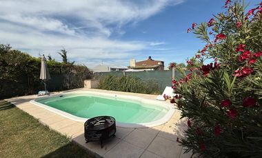 Venta casa de cuatro dormitorios con galería y cochera. Tierra de Sueños 3, Roldán