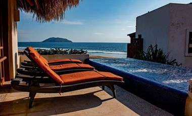 Villa en Playa Blanca Zihuatanejo