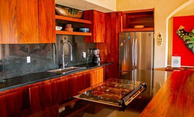 Villa en Playa Blanca Zihuatanejo