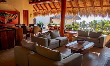 Villa en Playa Blanca Zihuatanejo