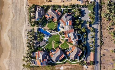 Villa en Playa Blanca Zihuatanejo