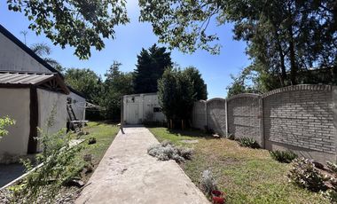 Venta casa Funes 4 dormitorios piscina jardin